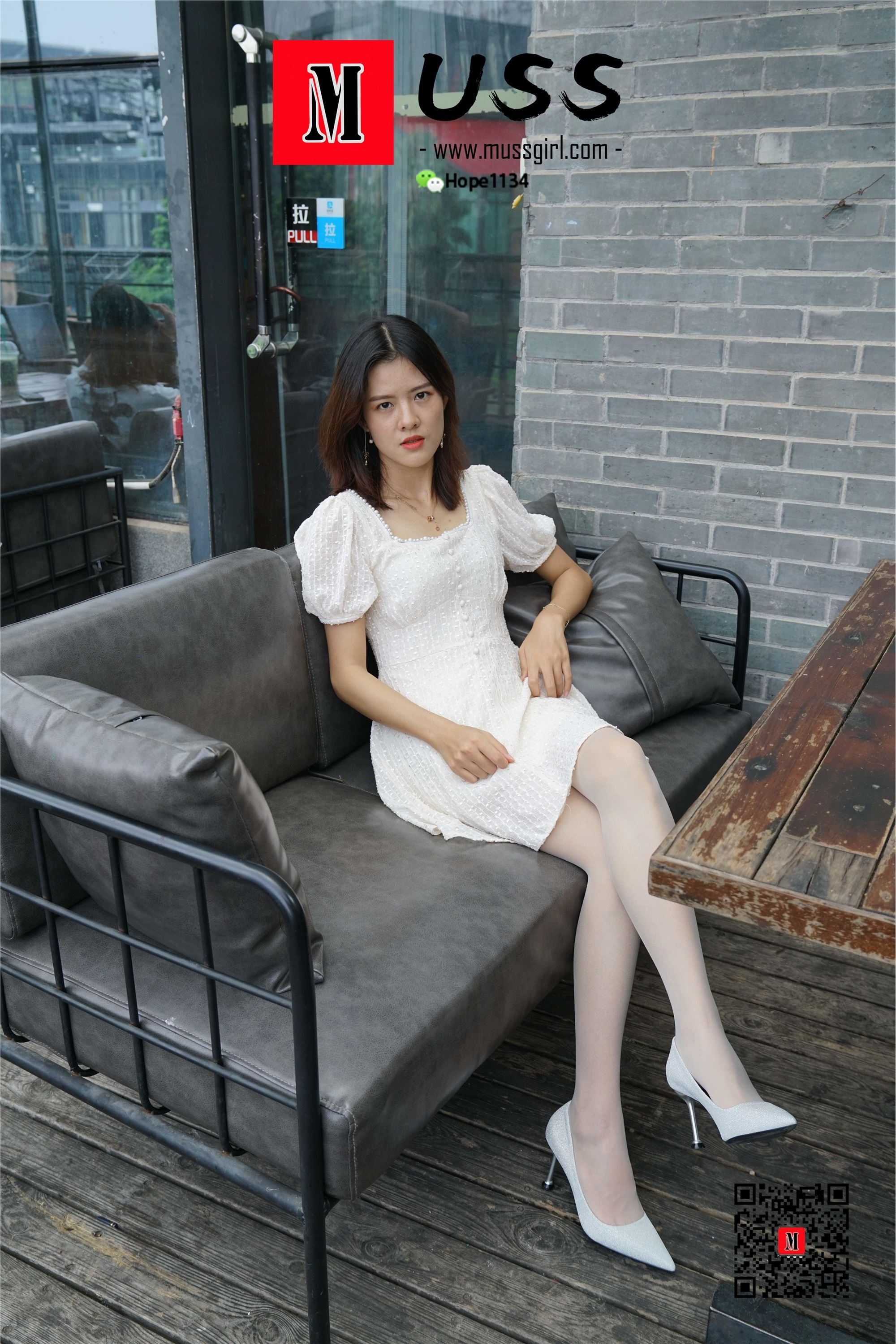 MussGirl慕丝女郎 NO.017 白衣护士与白丝的绝美邂逅小贤